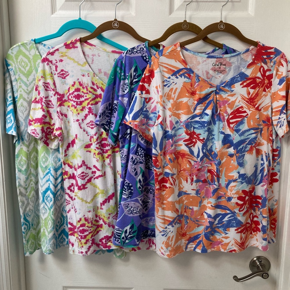 Coral Bay tops, Set of 4, Size M